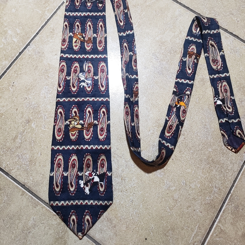 Vintage Looney Tunes Mania Handmade Embroidered Silk Paisley Tie